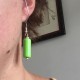Boucles d'oreilles tubes vert amande et billes argentées
